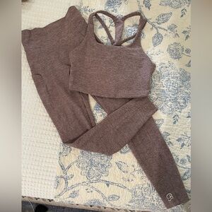 Bombshell sportswear set